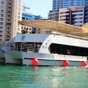 Monalisa Dinner Cruise at Dubai Marina 