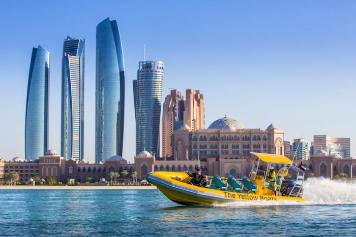 Yellow Boat Abu Dhabi tour - Corniche 