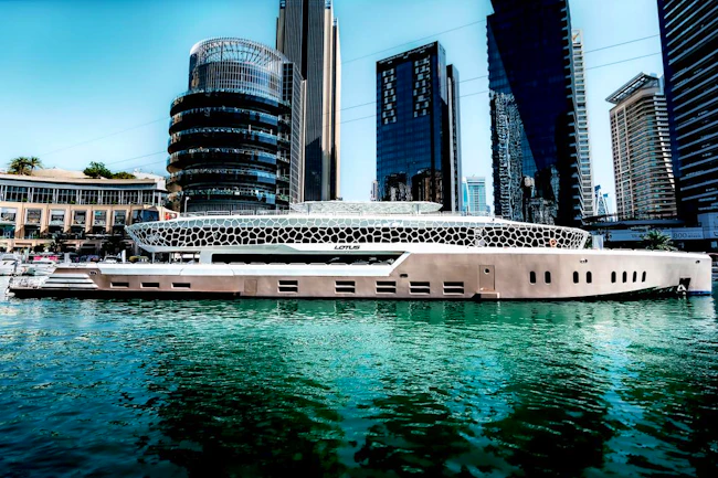 Mega Yacht Dinner Cruise Location