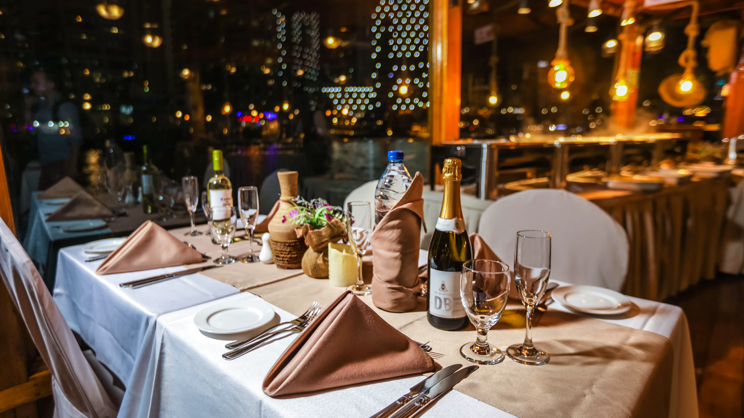 Alexandra Dhow Cruise Dinner Dubai Marina Discount