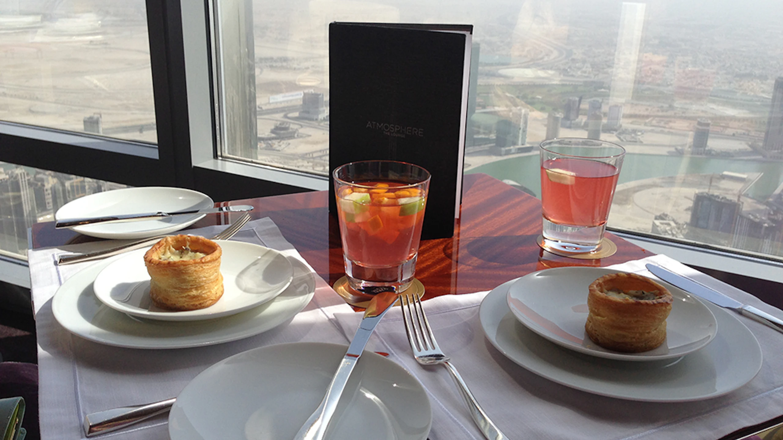 Dine experience at Burj Khalifa - Atmosphere with Discover Dubai by Night Ticket