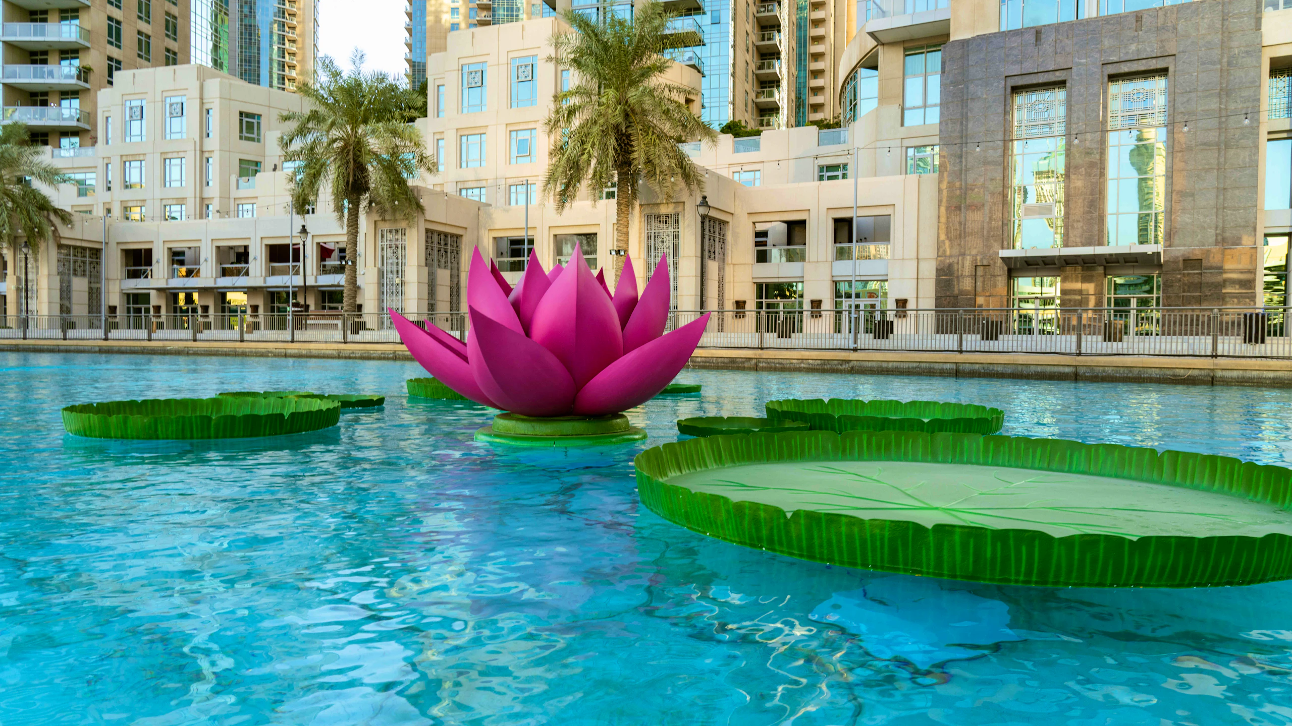 Dubai Fountain Flamingos Boat Experience Location