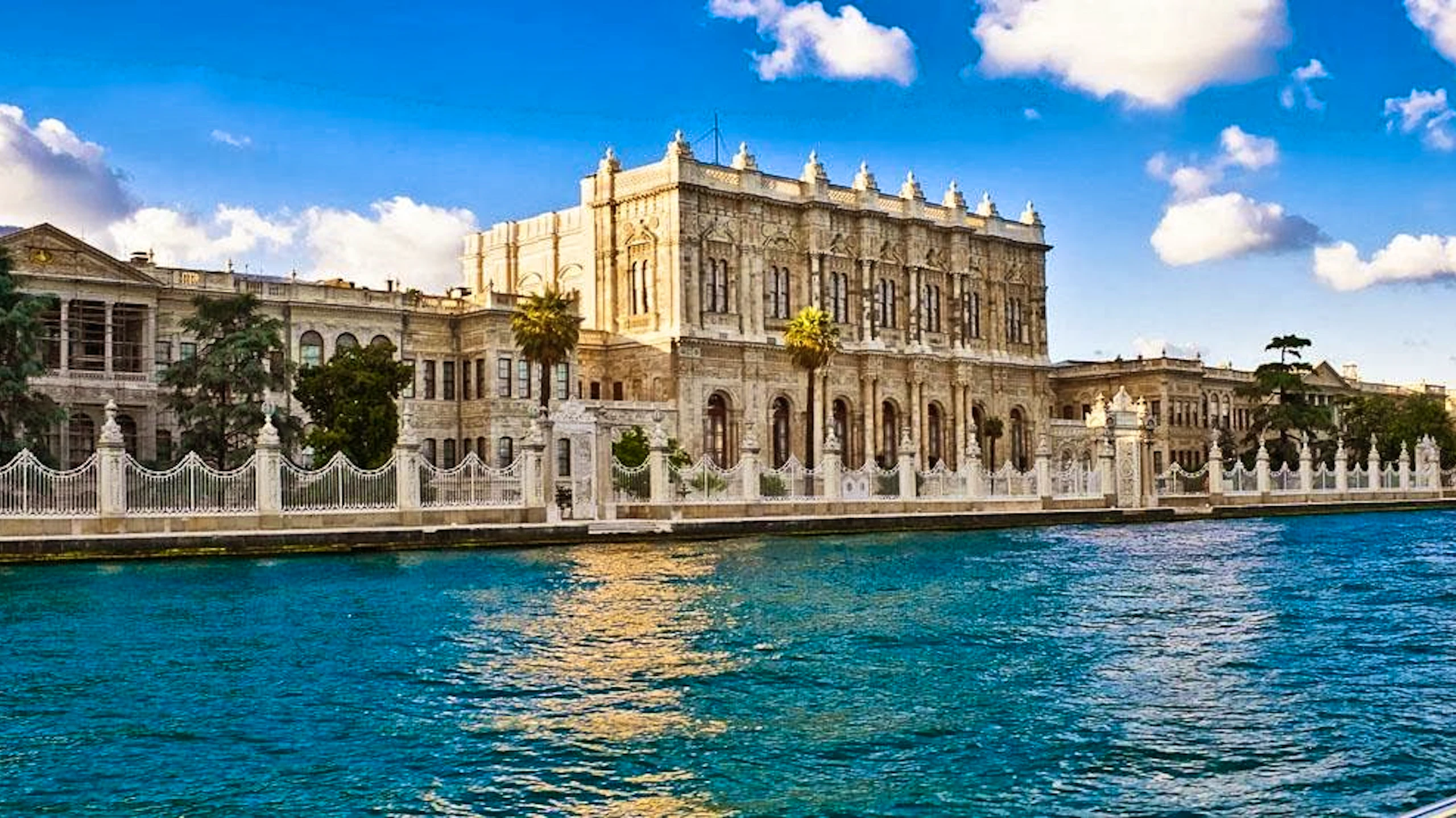 Bosphorus Cruise with Asian Side & Dolmabahce Palace Ticket