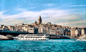 Bosphorus Cruise with Asian Side & Dolmabahce Palace