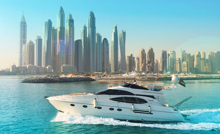Dubai Private Yacht: 52 Feet Location