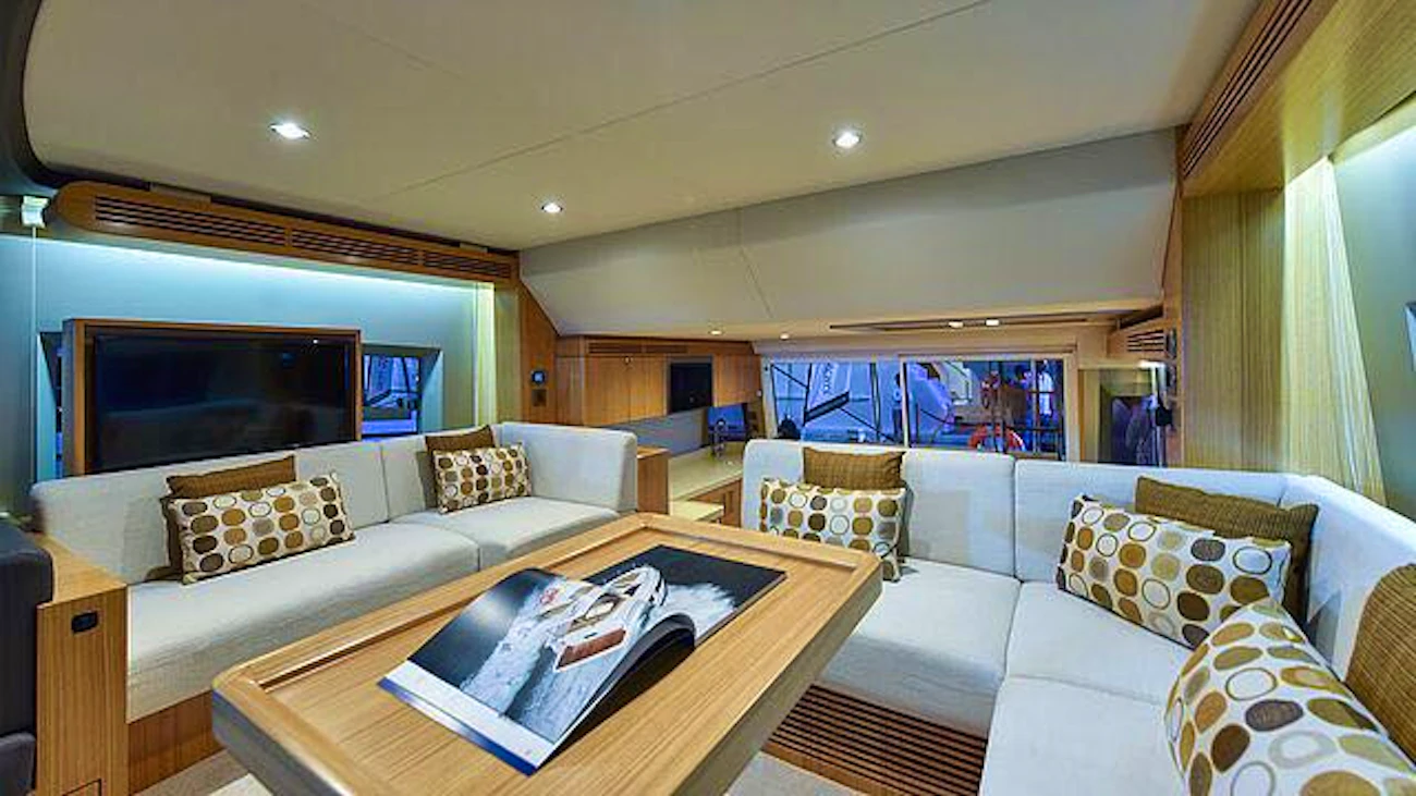 Dubai Private Yacht: 48 Feet Category