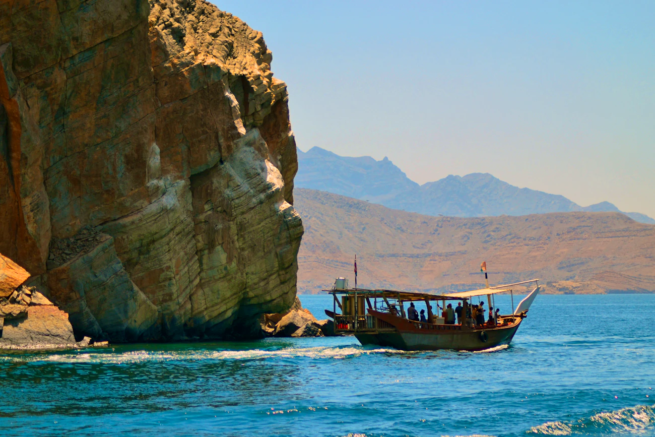 To Khasab: Full Day Trip with Dhow Cruise & Dolphin Watching Thrillark