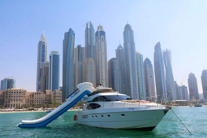 Rent a Luxury Yacht in Dubai - 56 ft Vassia Cruiser Location
