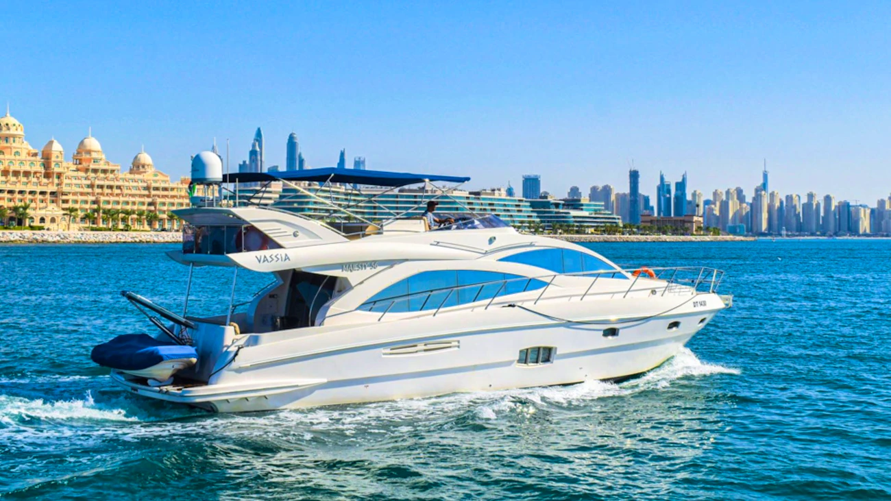 Rent a Luxury Yacht in Dubai - 56 ft Vassia Cruiser Ticket