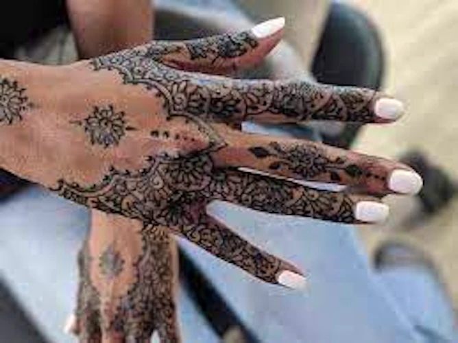 Henna Tattoo experience Price