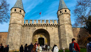 Dolmabahçe Palace, Topkapi Palace & Hagia Sophia: Entry with Guided Tour Ticket