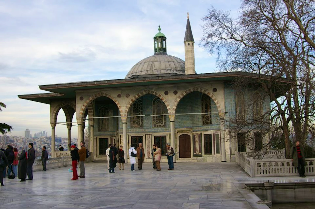 Byzantine and Ottoman Relics Tour & Topkapı Palace with ticket & Lunch: Istanbul