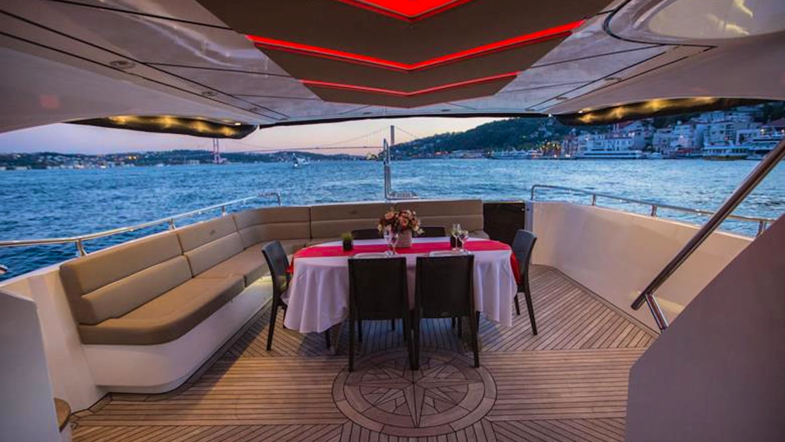 Evening Sunset Cruise in Istanbul with Luxury Yacht Category