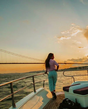 Evening Sunset Cruise on a Luxury Yacht in Istanbul