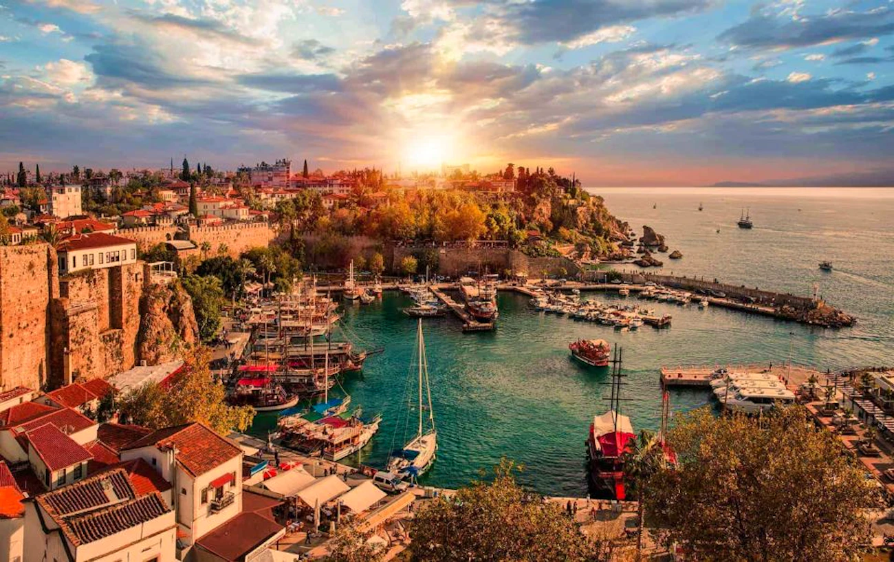 Antalya Old City Tour with Duden Waterfalls, Cable Car Ride and Lunch Discount