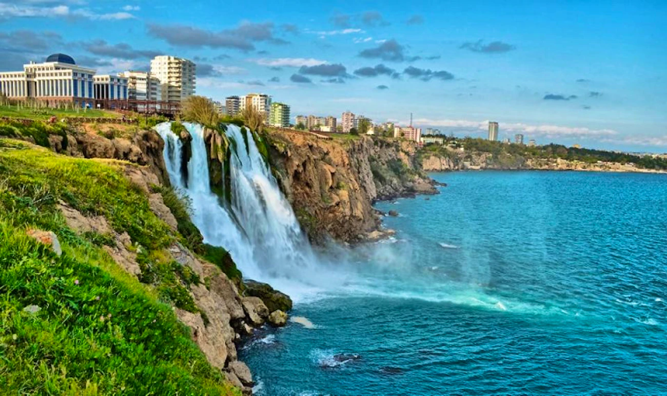 Antalya Old City Tour with Duden Waterfalls, Cable Car Ride and Lunch