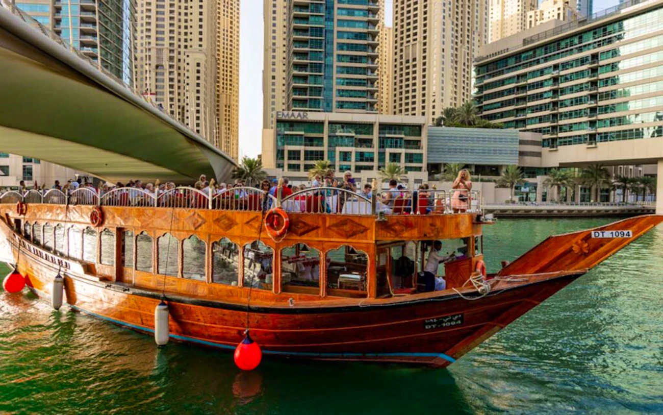Marina Promenade Cruise In Dubai Location
