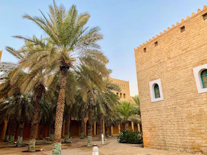 Riyadh : Full Day Guided City Tour with Transfer